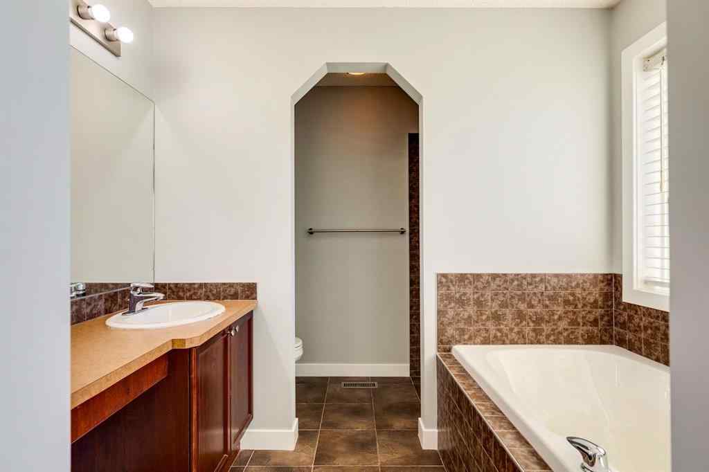 MLS® A2259952 - 605 Morningside Park SW in Morningside Airdrie, Residential