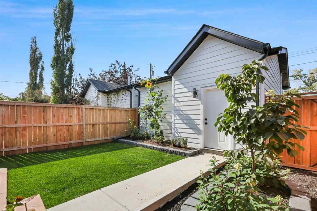 MLS® A2259953 - 2319 16 Street SE in Inglewood Calgary, Residential