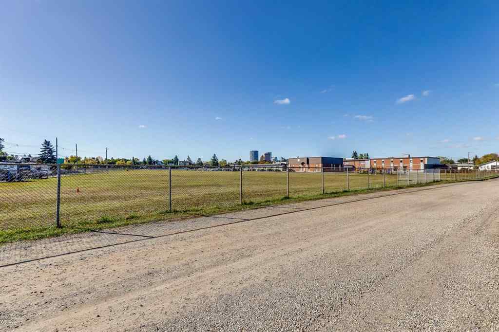 MLS® A2259956 - 955 15 Avenue NE in Renfrew Calgary, Residential