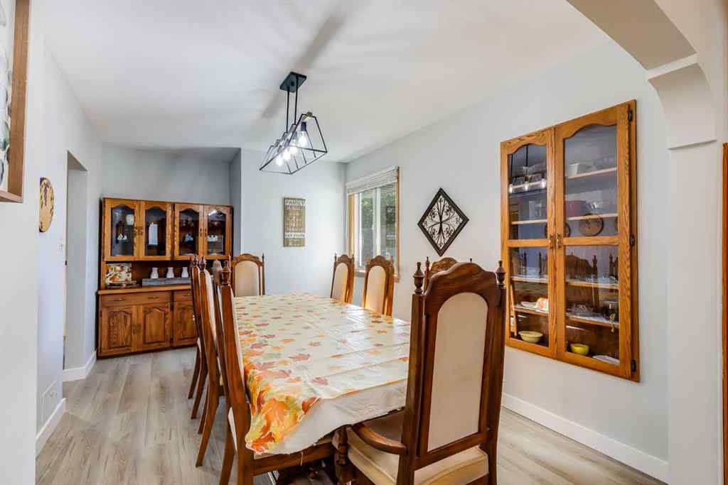 MLS® A2259956 - 955 15 Avenue NE in Renfrew Calgary, Residential