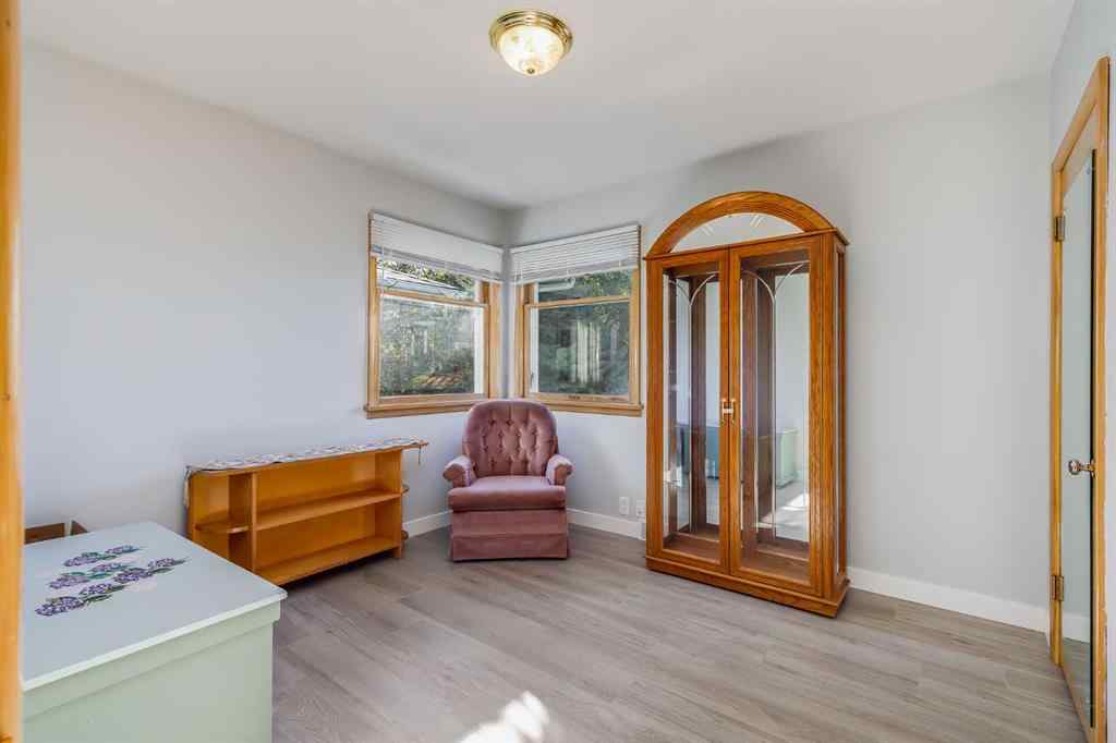 MLS® A2259956 - 955 15 Avenue NE in Renfrew Calgary, Residential