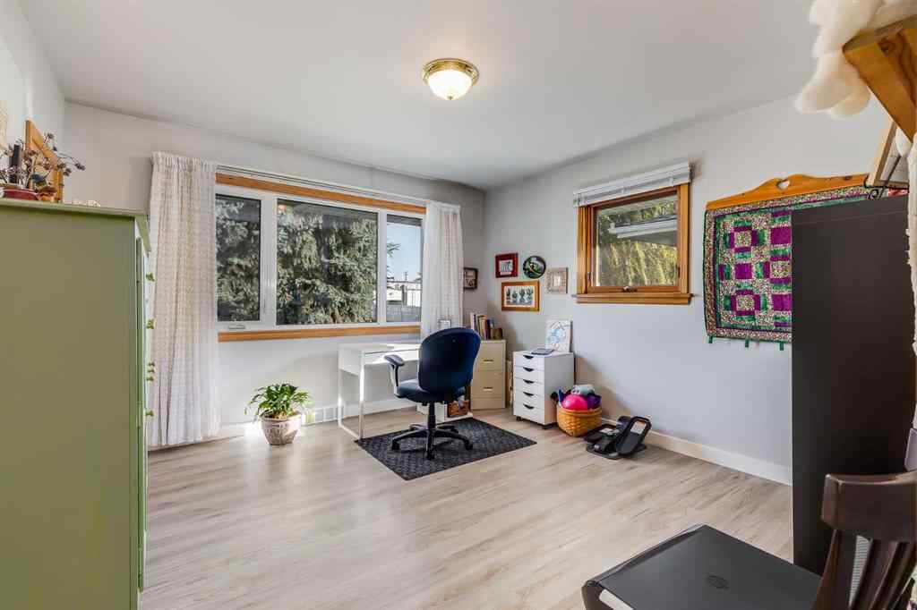 MLS® A2259956 - 955 15 Avenue NE in Renfrew Calgary, Residential