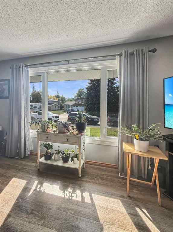 MLS® A2259960 - 61 Feero Drive  in NONE Whitecourt, Residential