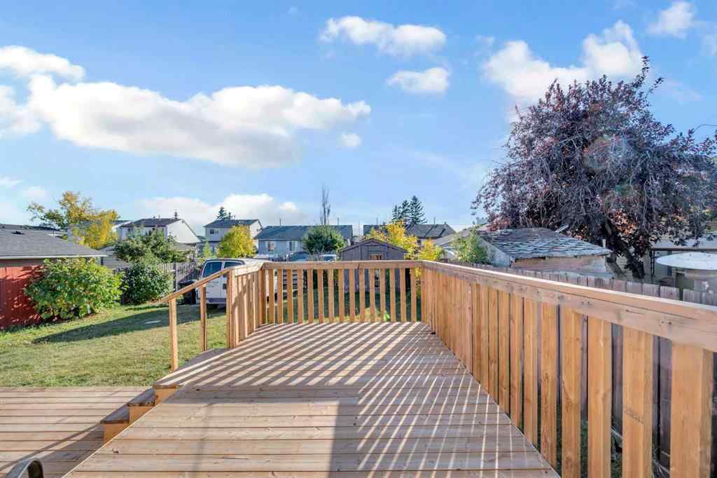 MLS® A2259961 - 1019 Falworth Road NE in Falconridge Calgary, Residential