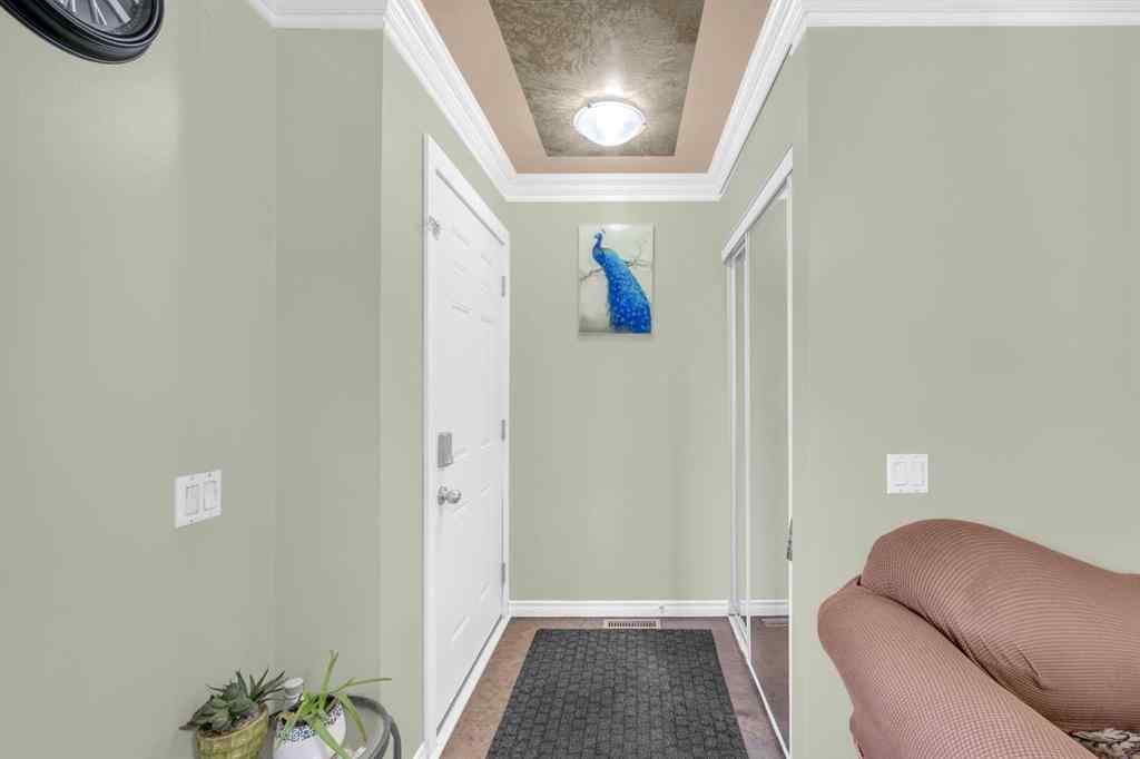 MLS® A2259961 - 1019 Falworth Road NE in Falconridge Calgary, Residential