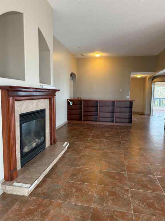 MLS® A2259965 - 81 Peace River Avenue   in NONE Joussard, Residential