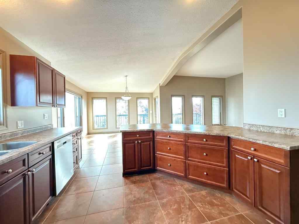 MLS® A2259965 - 81 Peace River Avenue   in NONE Joussard, Residential