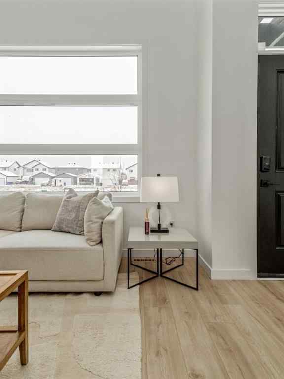 MLS® A2259966 - 3013 47 Street S in Discovery Lethbridge, Residential