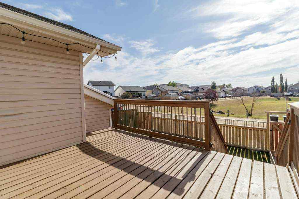 MLS® A2259967 - 23 Hunter Road  in Hewlett Park Sylvan Lake, Residential