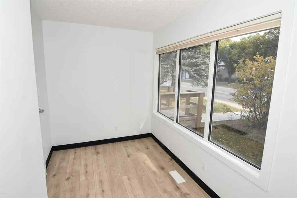 MLS® A2259968 - 309 Main Street NW in Old Town Airdrie, Commercial