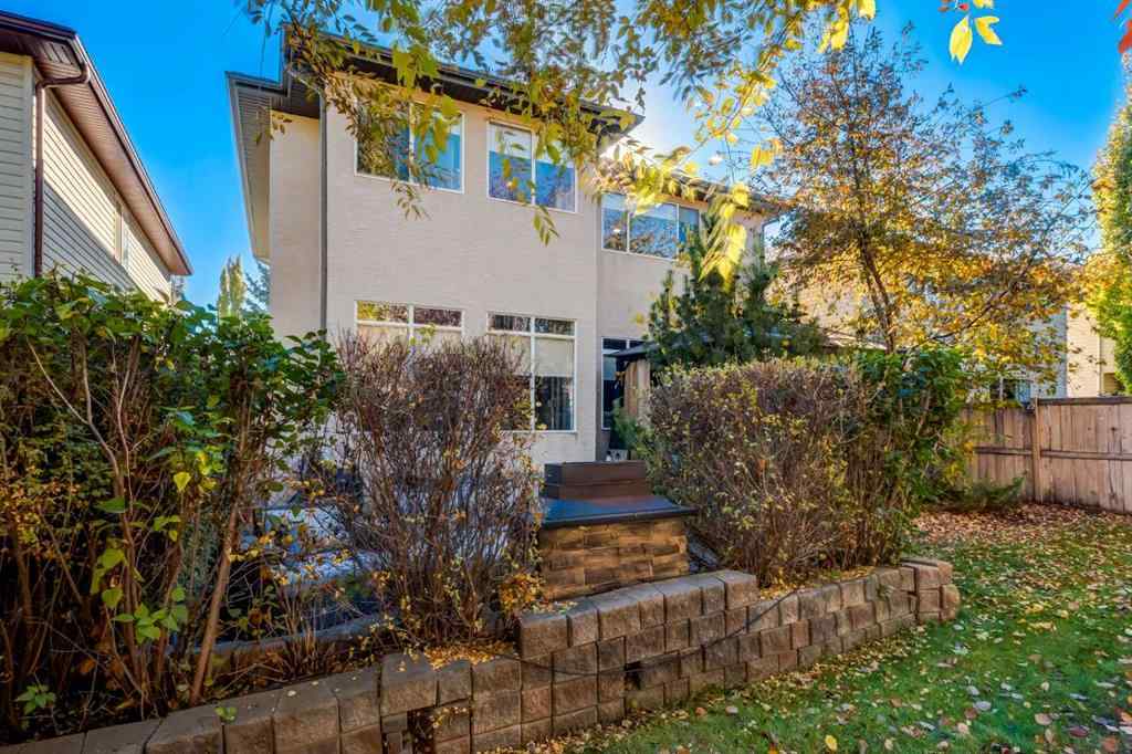 MLS® A2259983 - 10 Chapala Road SE in Chaparral Calgary, Residential