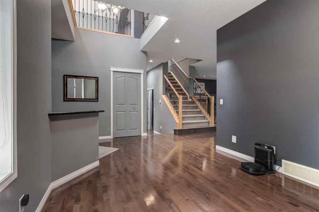 MLS® A2259983 - 10 Chapala Road SE in Chaparral Calgary, Residential
