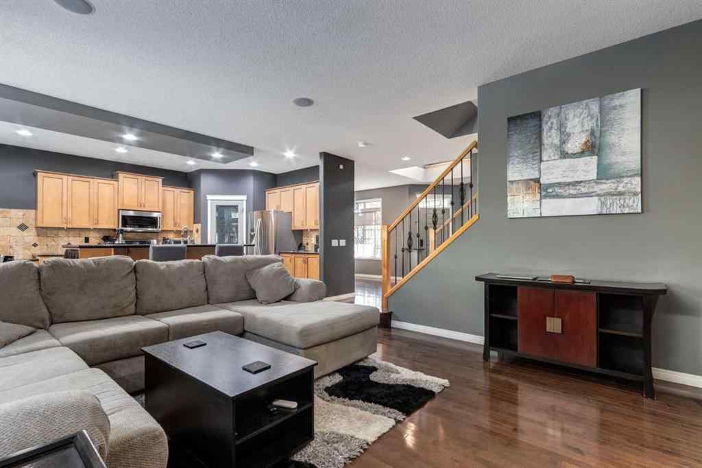 MLS® A2259983 - 10 Chapala Road SE in Chaparral Calgary, Residential