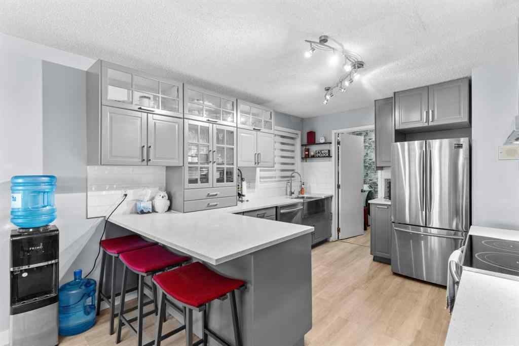 MLS® A2259984 - Unit #102 333 2 Avenue NE in Crescent Heights Calgary, Residential