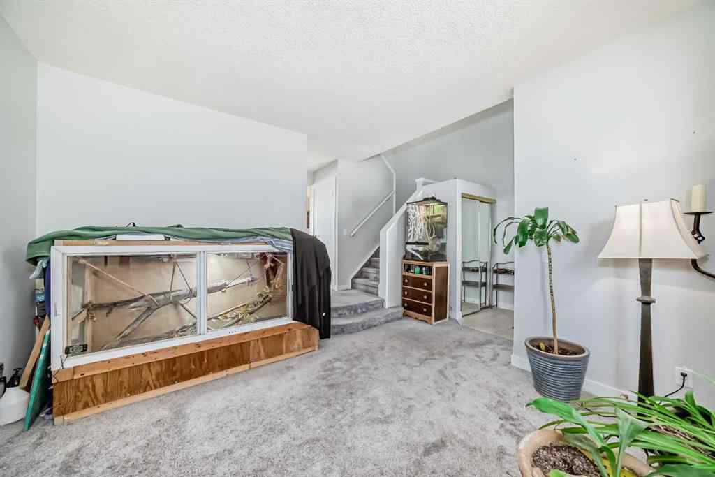 MLS® A2259986 - 3315 Catalina Boulevard NE in Monterey Park Calgary, Residential