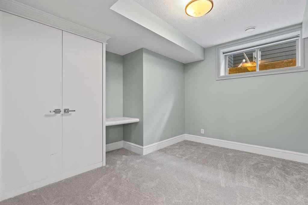 MLS® A2259988 - 236 Aspen Dale Way SW in Aspen Woods Calgary, Residential