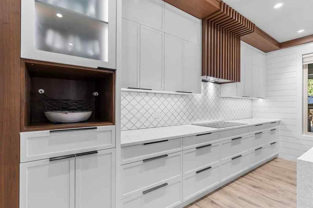 MLS® A2259988 - 236 Aspen Dale Way SW in Aspen Woods Calgary, Residential