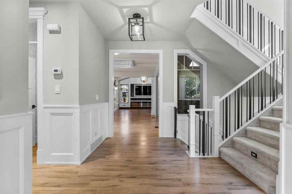 MLS® A2259988 - 236 Aspen Dale Way SW in Aspen Woods Calgary, Residential