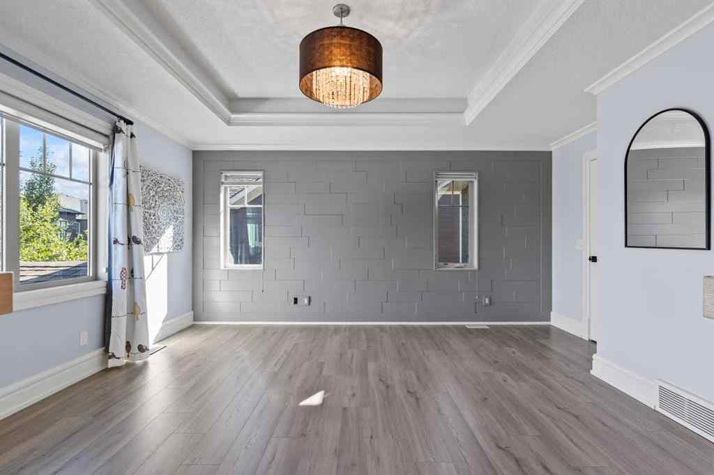 MLS® A2259988 - 236 Aspen Dale Way SW in Aspen Woods Calgary, Residential