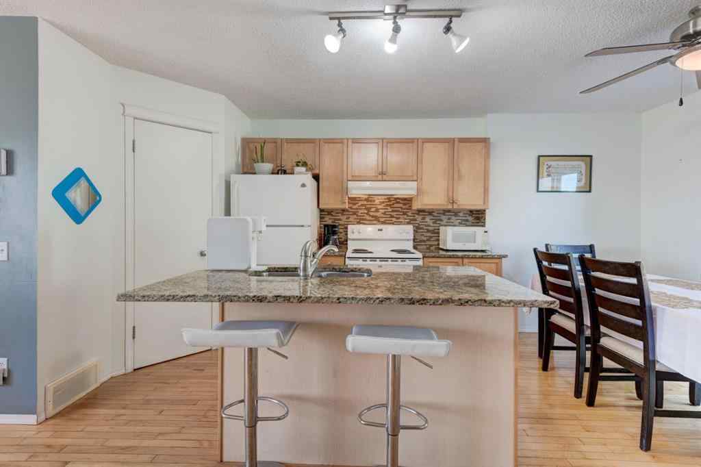 MLS® A2260003 - 244 PRESTWICK Avenue SE in McKenzie Towne Calgary, Residential