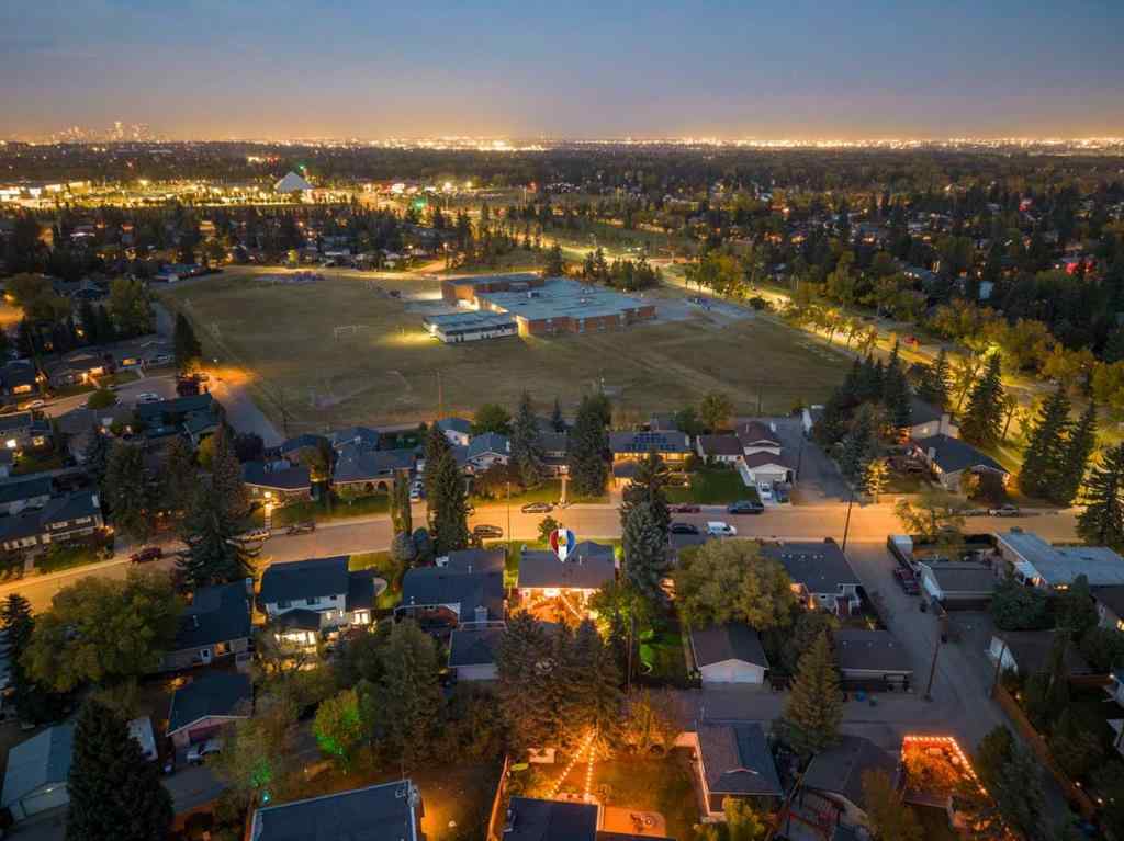 MLS® A2260005 - 196 Lake Adams Crescent SE in Lake Bonavista Calgary, Residential