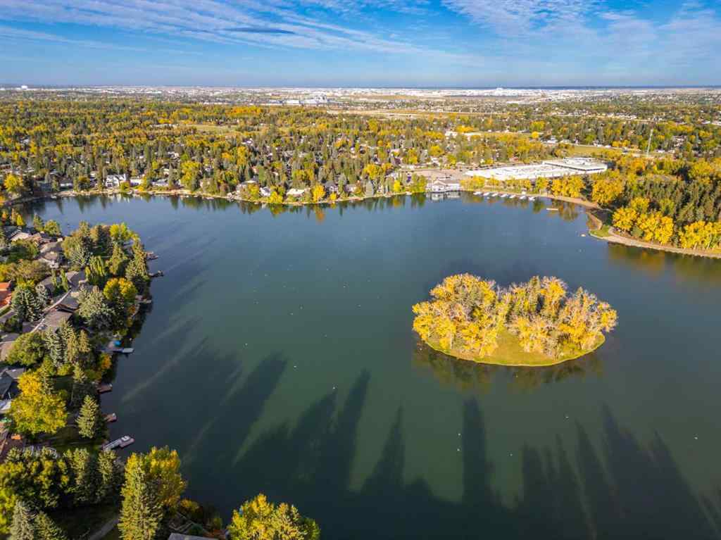 MLS® A2260005 - 196 Lake Adams Crescent SE in Lake Bonavista Calgary, Residential