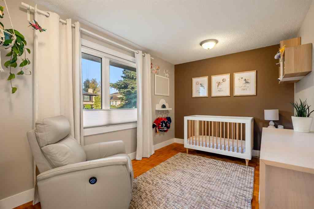 MLS® A2260005 - 196 Lake Adams Crescent SE in Lake Bonavista Calgary, Residential