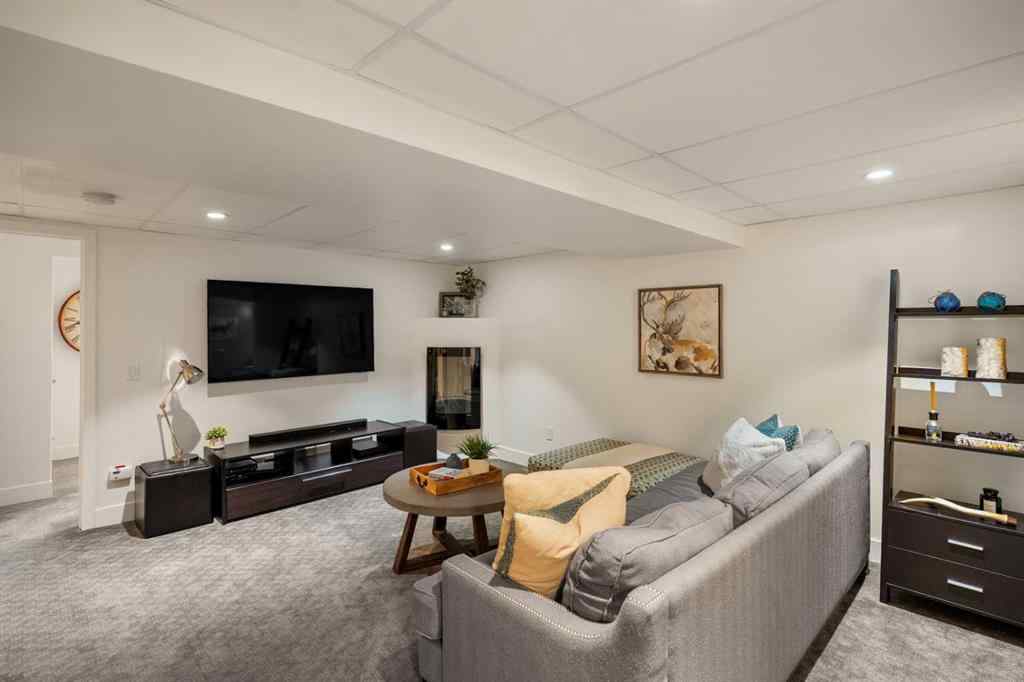 MLS® A2260005 - 196 Lake Adams Crescent SE in Lake Bonavista Calgary, Residential