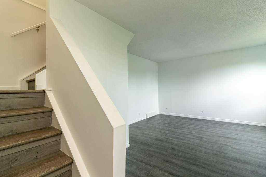 MLS® A2260006 - 365 Whitlock Way NE in Whitehorn Calgary, Residential