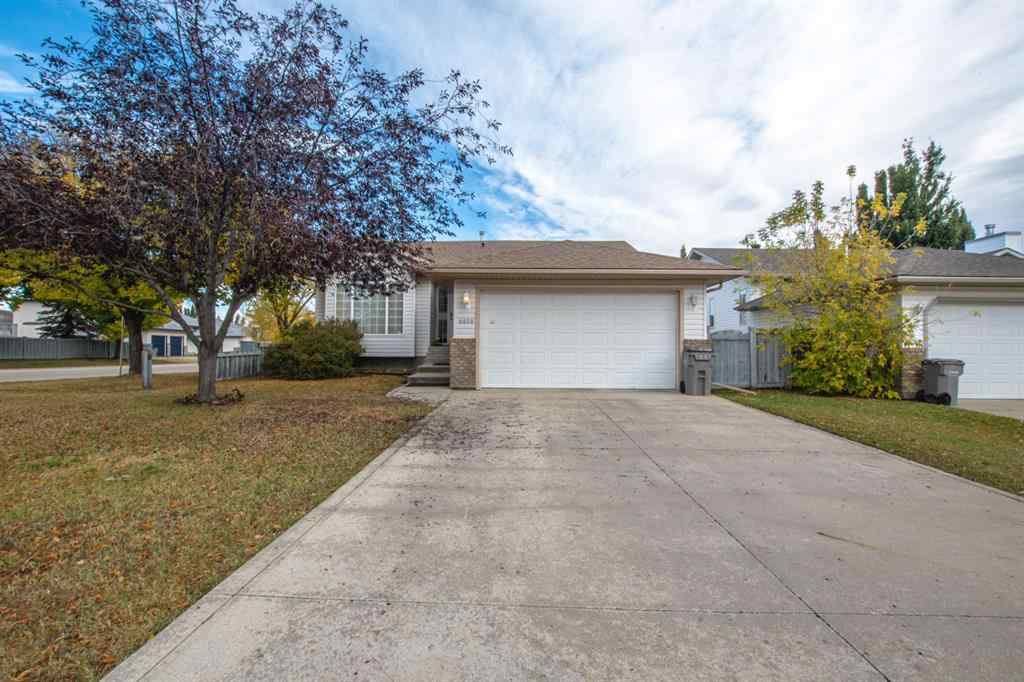 MLS® A2260007 - 8828 120 Avenue  in Crystal Lake Estates Grande Prairie, Residential