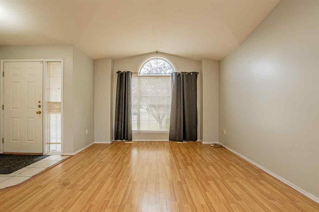 MLS® A2260007 - 8828 120 Avenue  in Crystal Lake Estates Grande Prairie, Residential