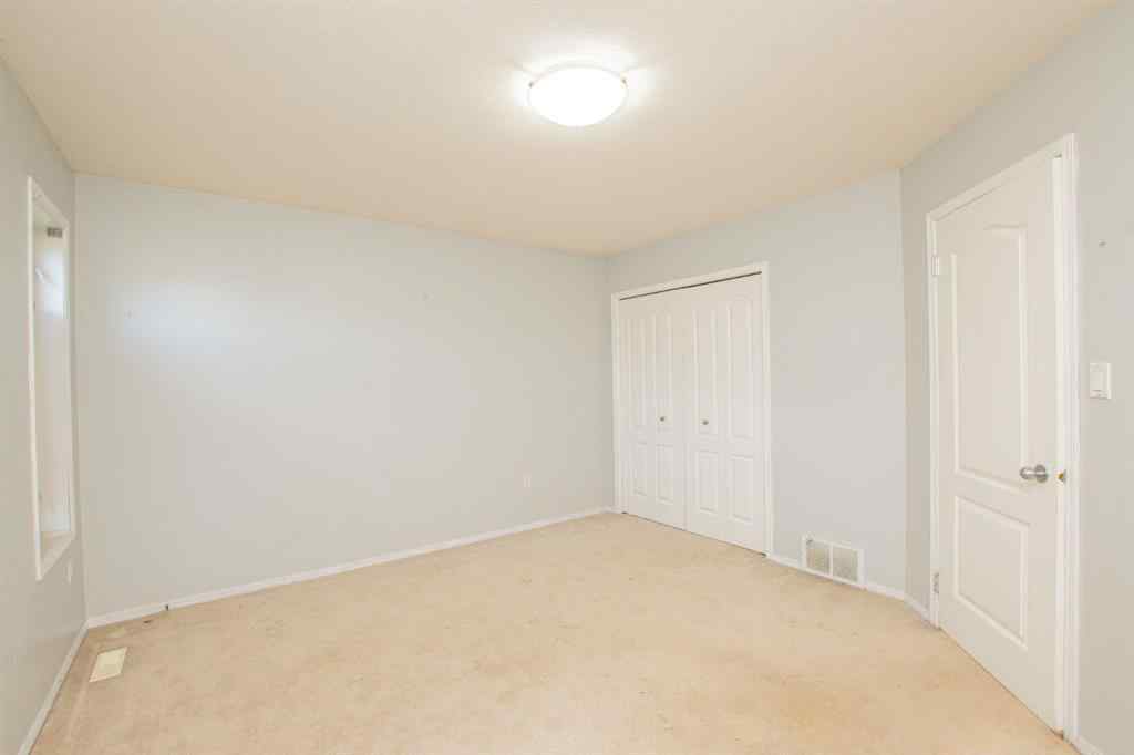 MLS® A2260007 - 8828 120 Avenue  in Crystal Lake Estates Grande Prairie, Residential