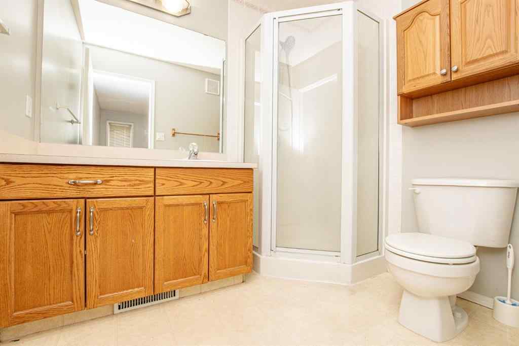 MLS® A2260007 - 8828 120 Avenue  in Crystal Lake Estates Grande Prairie, Residential