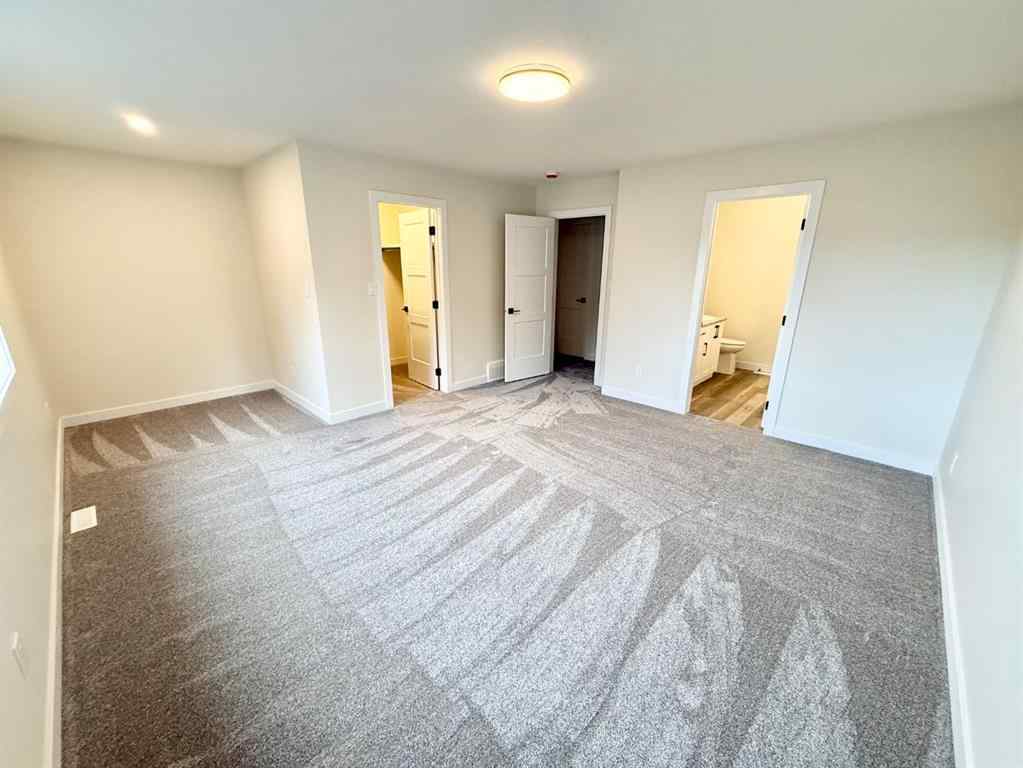 MLS® A2260013 - 328B BOUTIN Avenue  in Hardisty Hinton, Residential