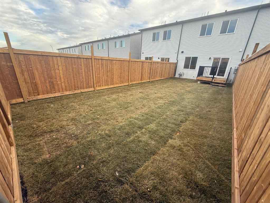 MLS® A2260013 - 328B BOUTIN Avenue  in Hardisty Hinton, Residential