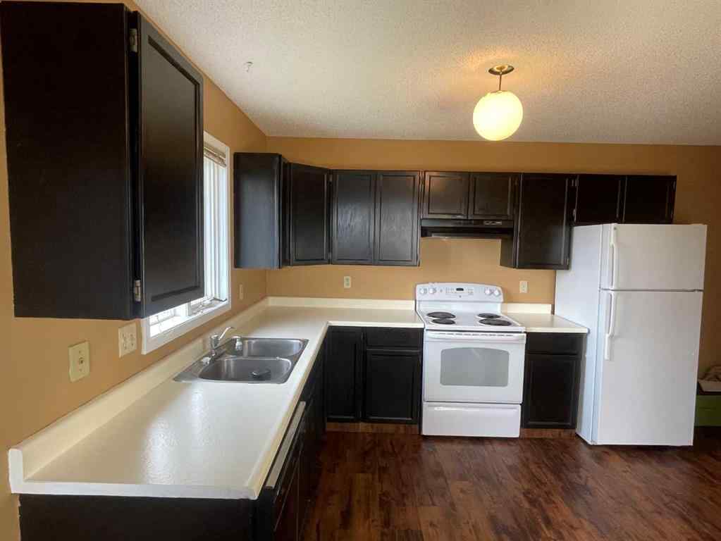 MLS® A2260022 - 5 Hillside Crescent  in NONE Swan Hills, Residential