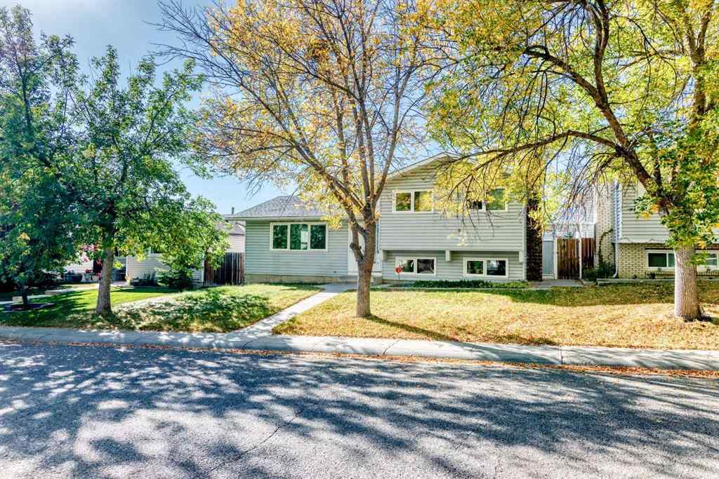 MLS® A2260023 - 151 Pinemill Road NE in Pineridge Calgary, Residential