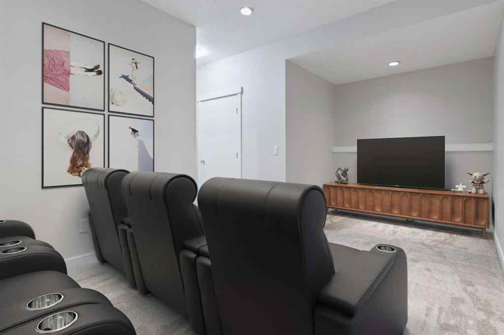 MLS® A2260033 - Unit #1 4513 Bowness Road NW in Montgomery Calgary, Residential