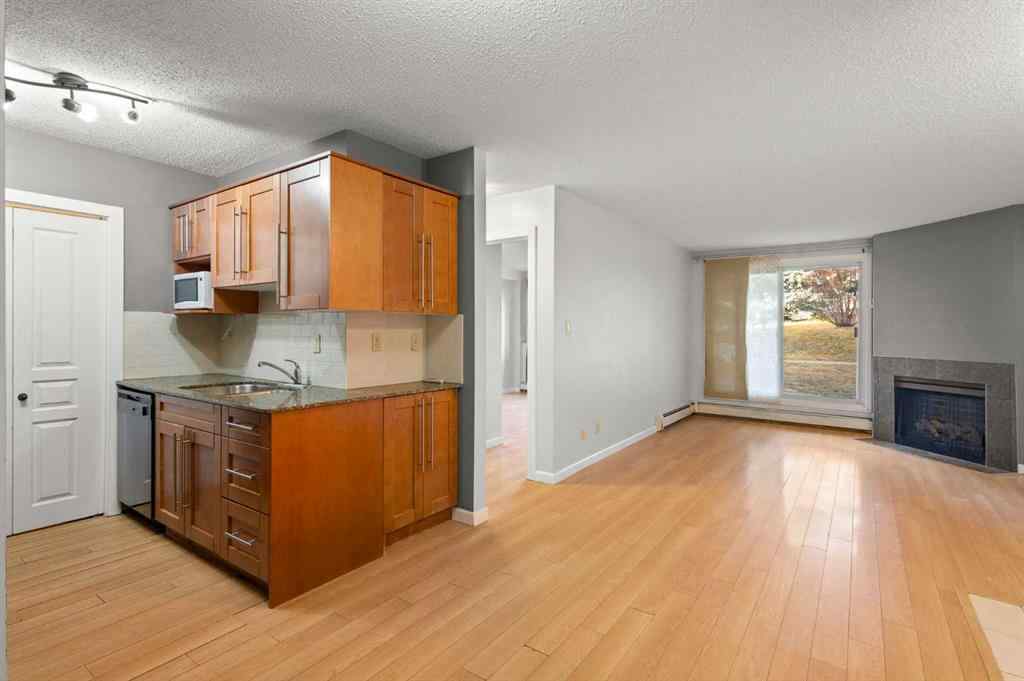 MLS&reg; # A2260039 - Unit #412 6400 Coach Hill Road SW in Coach Hill Calgary, Residential Open Houses