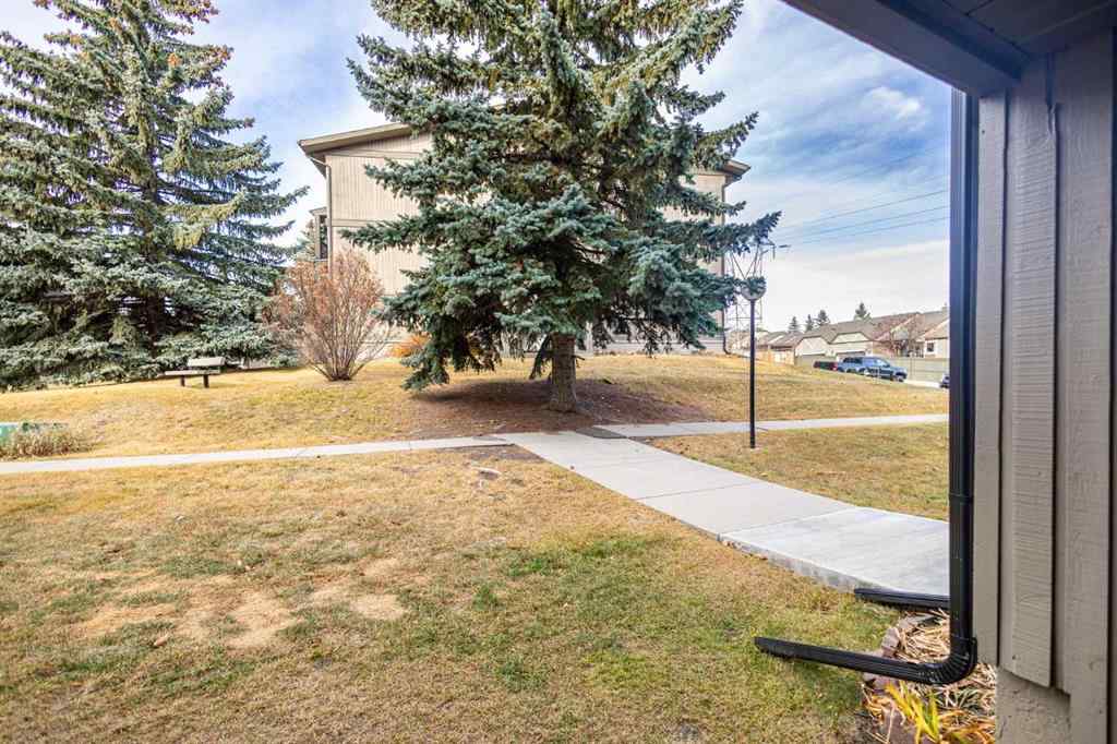 MLS&reg; # A2260039 - Unit #412 6400 Coach Hill Road SW in Coach Hill Calgary, Residential Open Houses