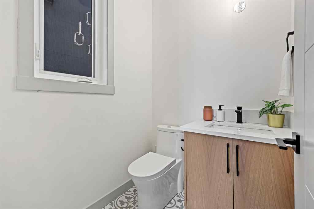 MLS® A2260045 - 4627 84 Street NW in Bowness Calgary, Residential