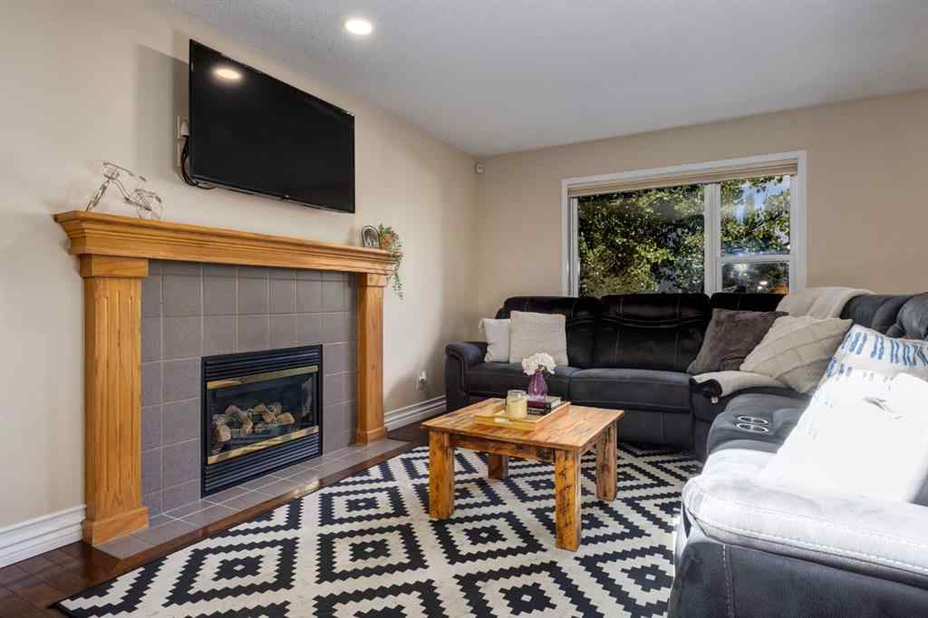 MLS® A2260050 - 170 Bridlecreek Park SW in Bridlewood Calgary, Residential