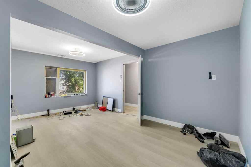 MLS® A2260051 - 635 35 Avenue NE in Greenview Industrial Park Calgary, Commercial