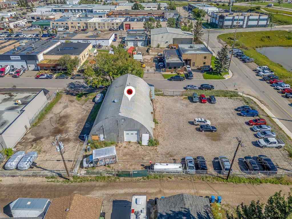 MLS® A2260051 - 635 35 Avenue NE in Greenview Industrial Park Calgary, Commercial