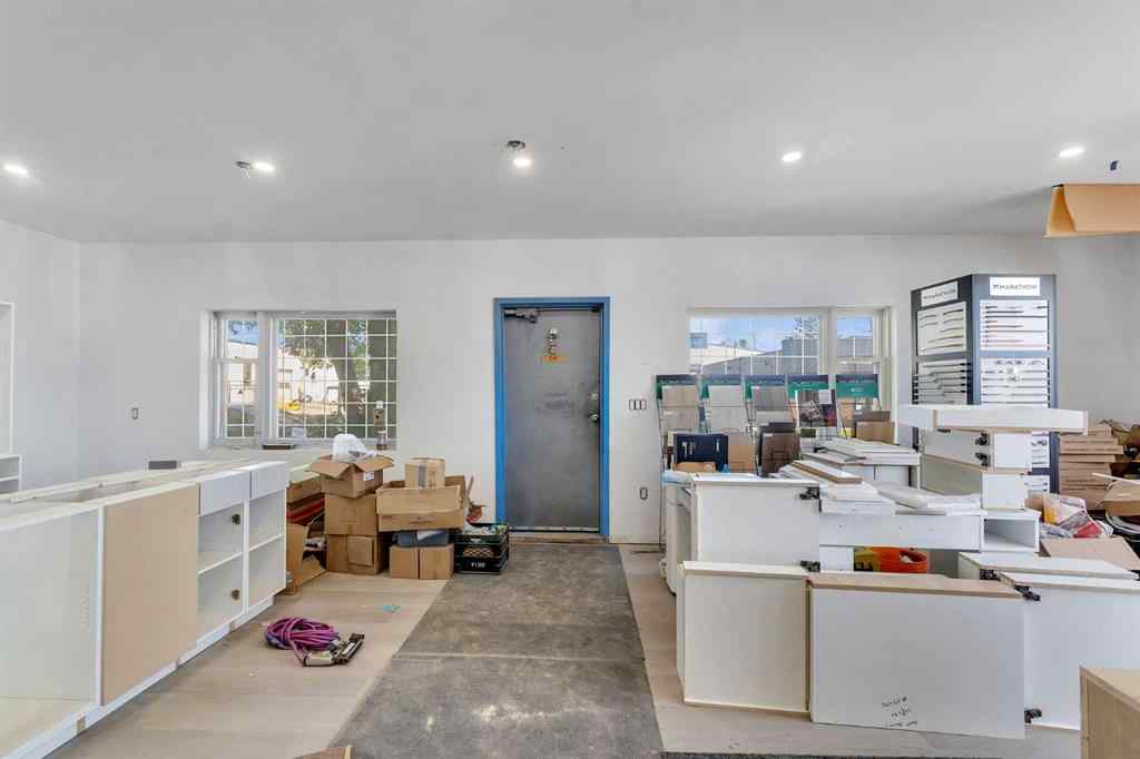 MLS® A2260051 - 635 35 Avenue NE in Greenview Industrial Park Calgary, Commercial