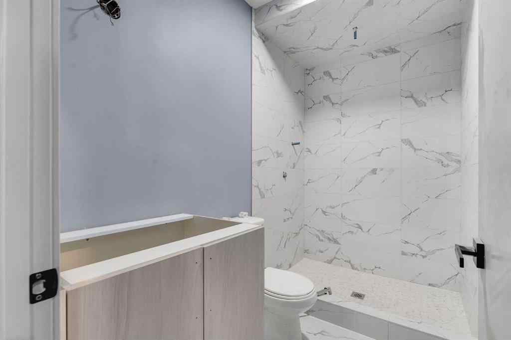 MLS® A2260051 - 635 35 Avenue NE in Greenview Industrial Park Calgary, Commercial