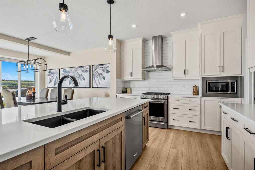 MLS® A2260063 - 51 Creekstone Way SW in Pine Creek Calgary, Residential