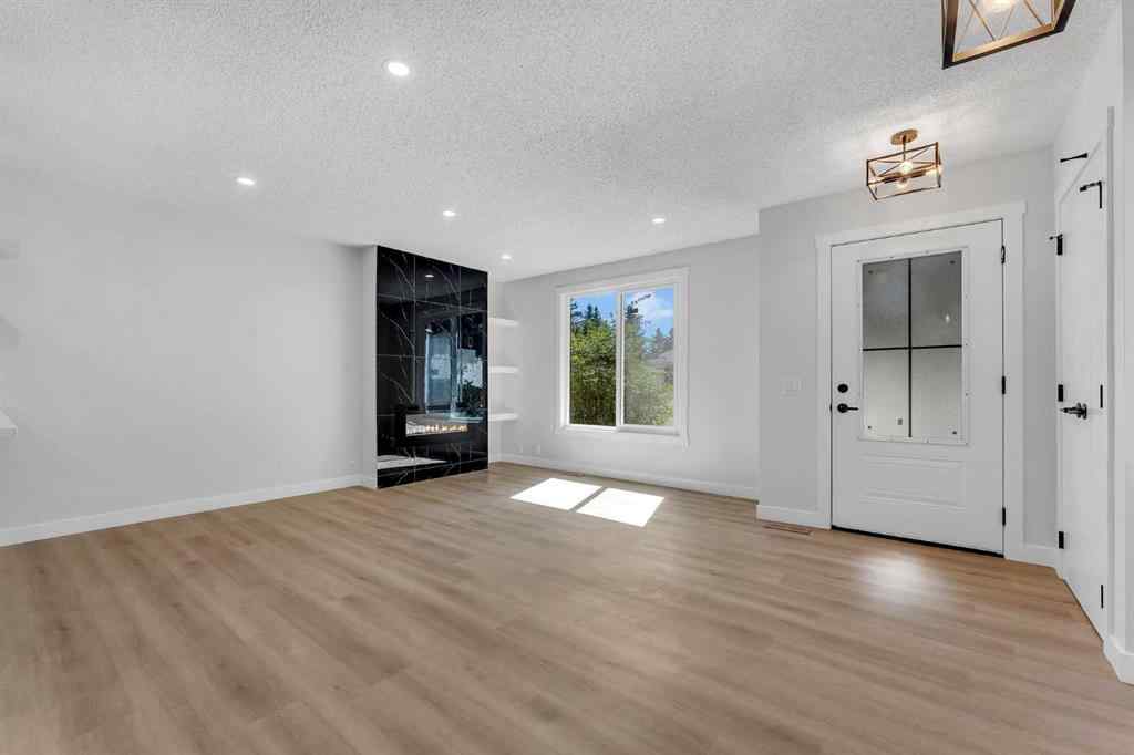 MLS® A2260064 - 1024 Ranchview Road NW in Ranchlands Calgary, Residential