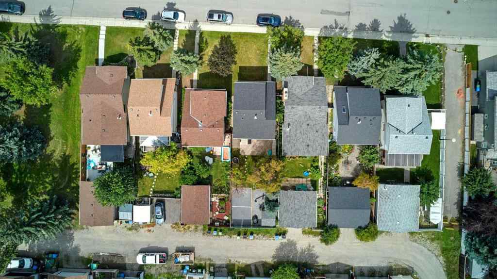 MLS&reg; # A2260070 - 123 Silverstone Road NW in Silver Springs Calgary, Residential Open Houses