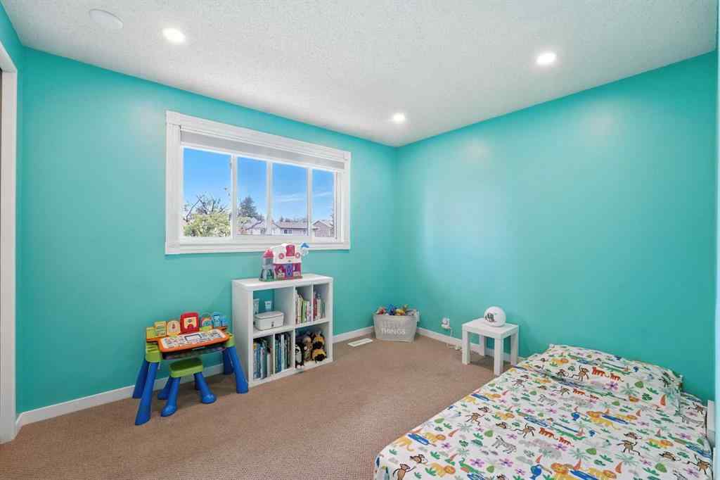 MLS® A2260070 - 123 Silverstone Road NW in Silver Springs Calgary, Residential